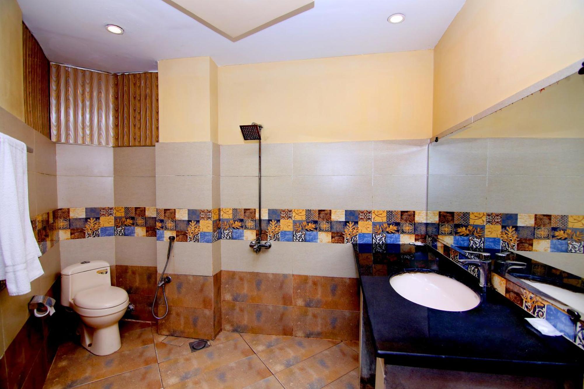 Premier Inn Gulberg Lahaur Zewnętrze zdjęcie