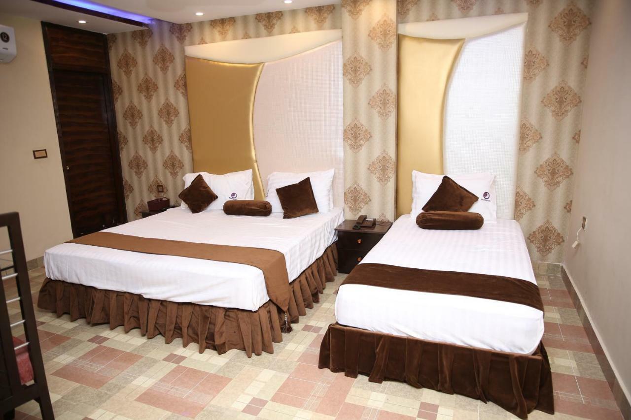 Premier Inn Gulberg Lahaur Zewnętrze zdjęcie