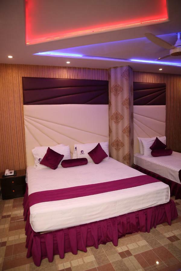 Premier Inn Gulberg Lahaur Zewnętrze zdjęcie